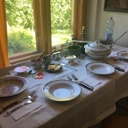 Willa Danusia Milanowek Exteriér fotografie