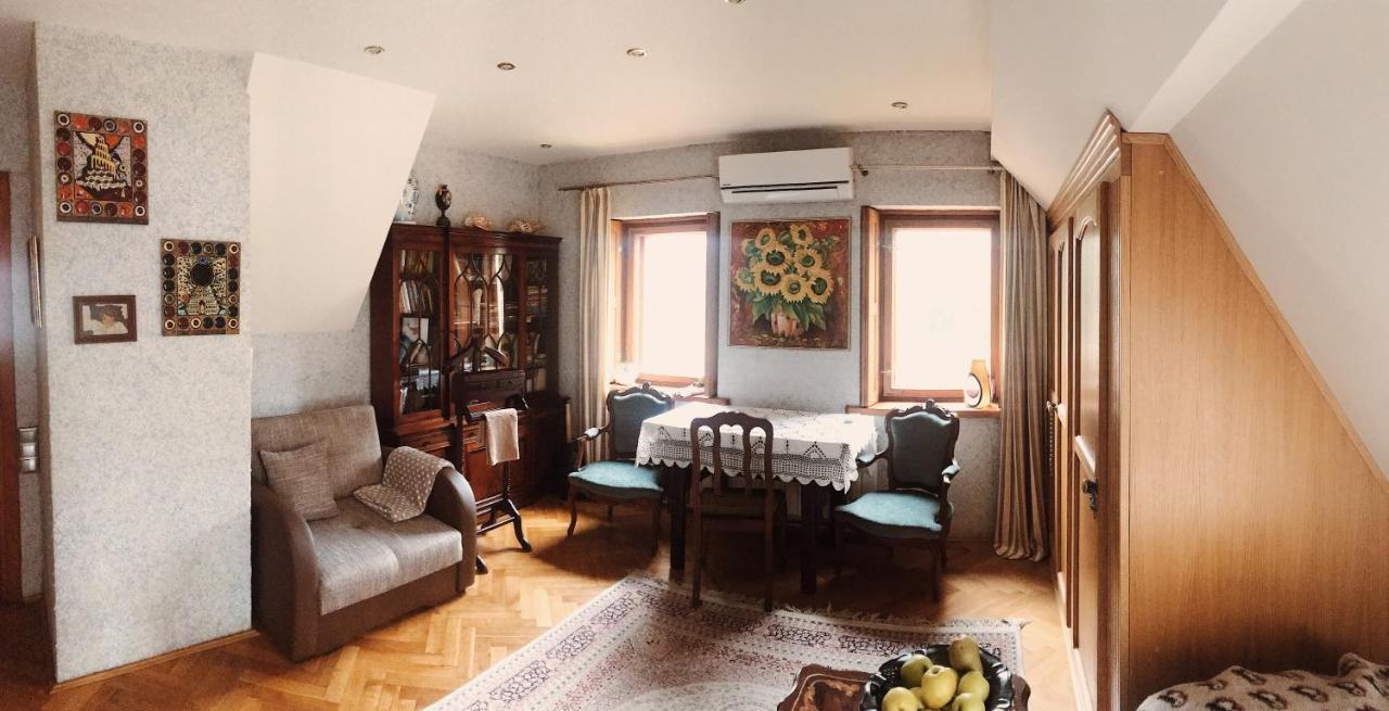 Willa Danusia Milanowek Exteriér fotografie