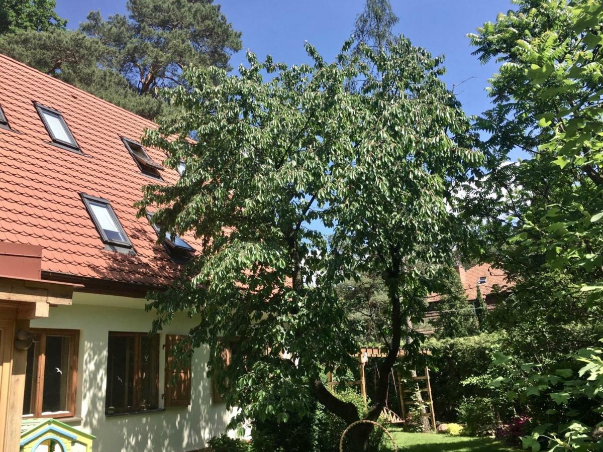 Willa Danusia Milanowek Exteriér fotografie