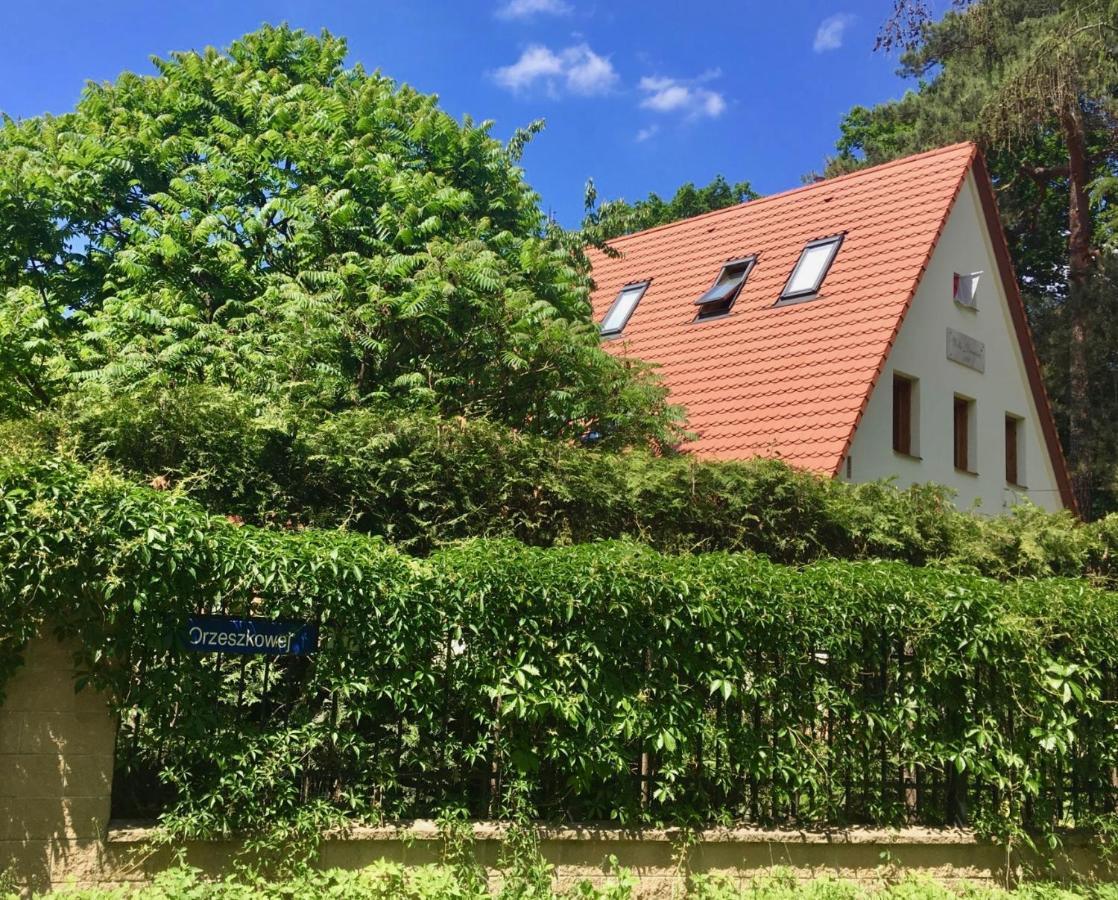 Willa Danusia Milanowek Exteriér fotografie